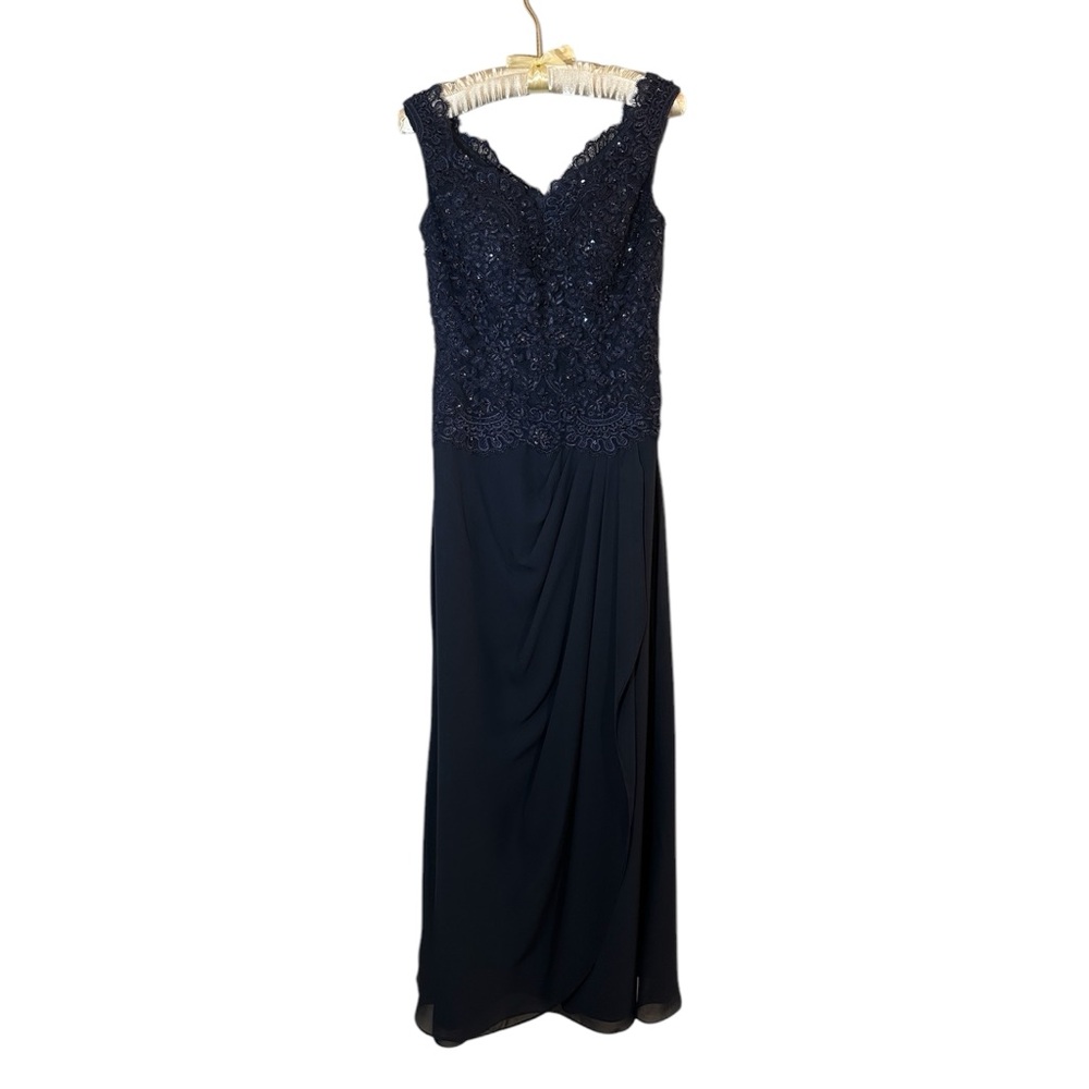 JJ’s House Navy Formal maxi dress, size 4